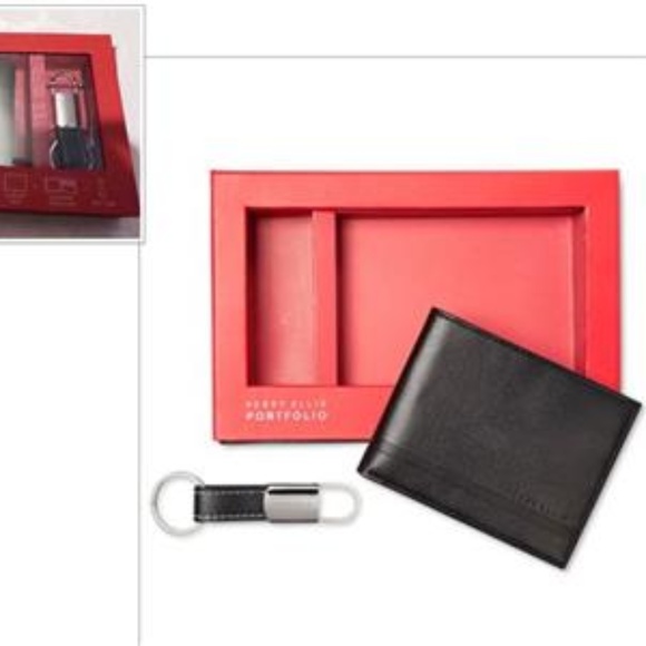 Perry Ellis Other - Men's Gift Boxed Supersoft Leather Passcase / Fob